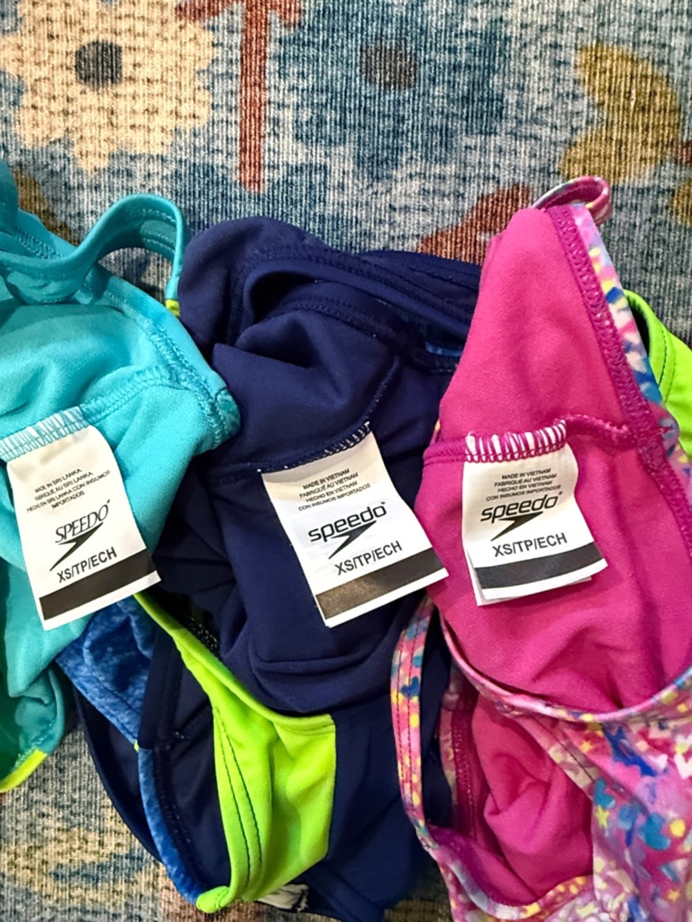 Speedo • girls one piece swimsuit bundle - Picture 5 of 5